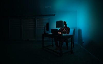 Mengenal Carding: Kejahatan Transaksi Ilegal Kartu Kredit Online